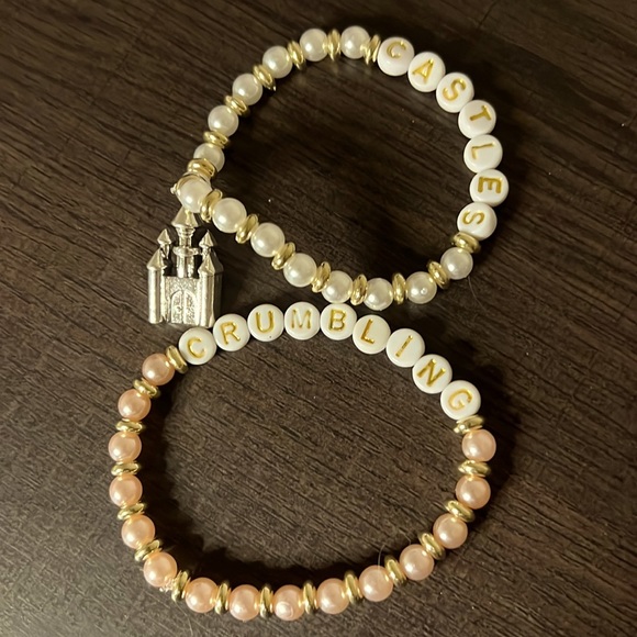 Taylor Swift Bracelet Set - Picture 1 of 1
